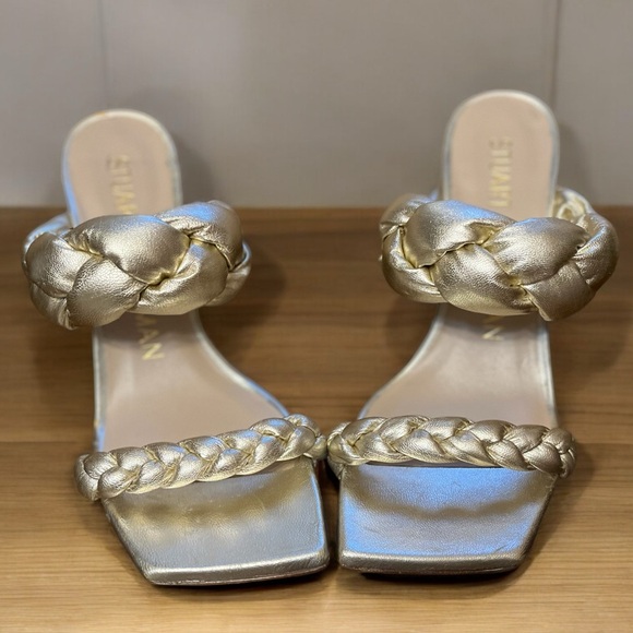 New Stuart Weitzman Playa Metallic Braided 6 Platinum Gold Leather Slip On Heels - Picture 7 of 7